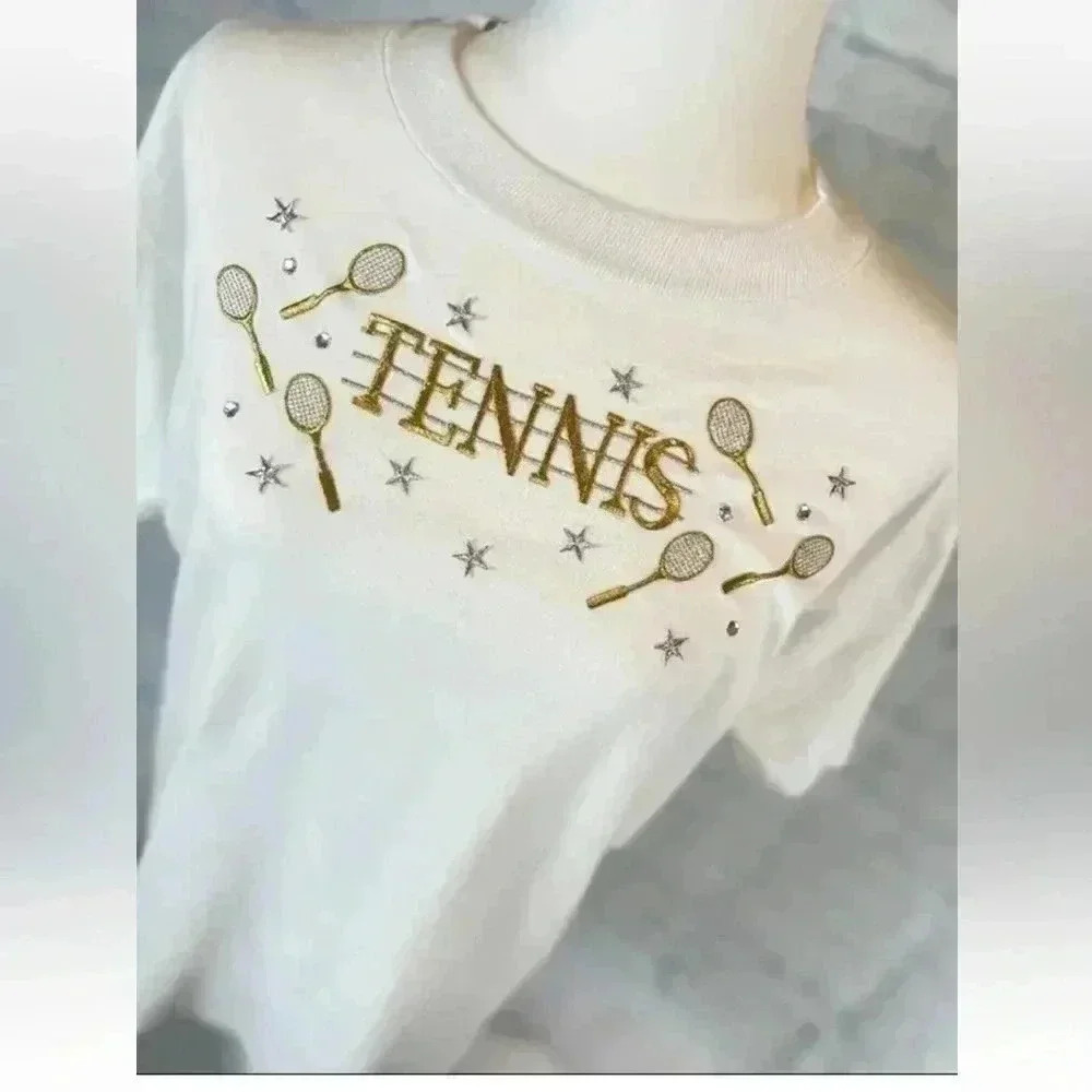 Vintage STUDZ Connection white Gold Tennis T shirt Top woman’s size L Embellish